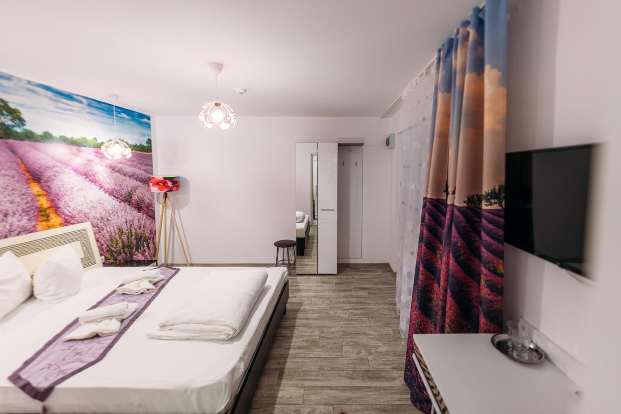 Pensiune Carpati Hunedoara Exteriér fotografie